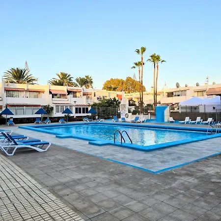 Apartment Blue Paradise *